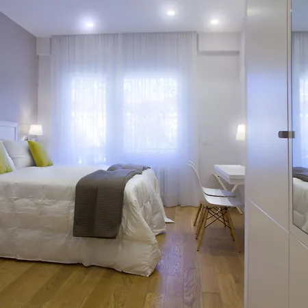 Domus Giulio Cesare Guest house